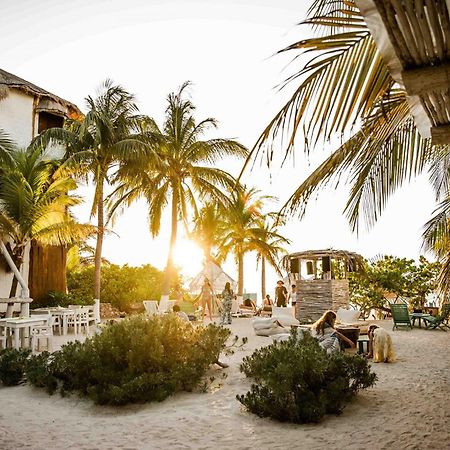 Soho Boutique Holbox - Adults Only Hotel Exterior photo