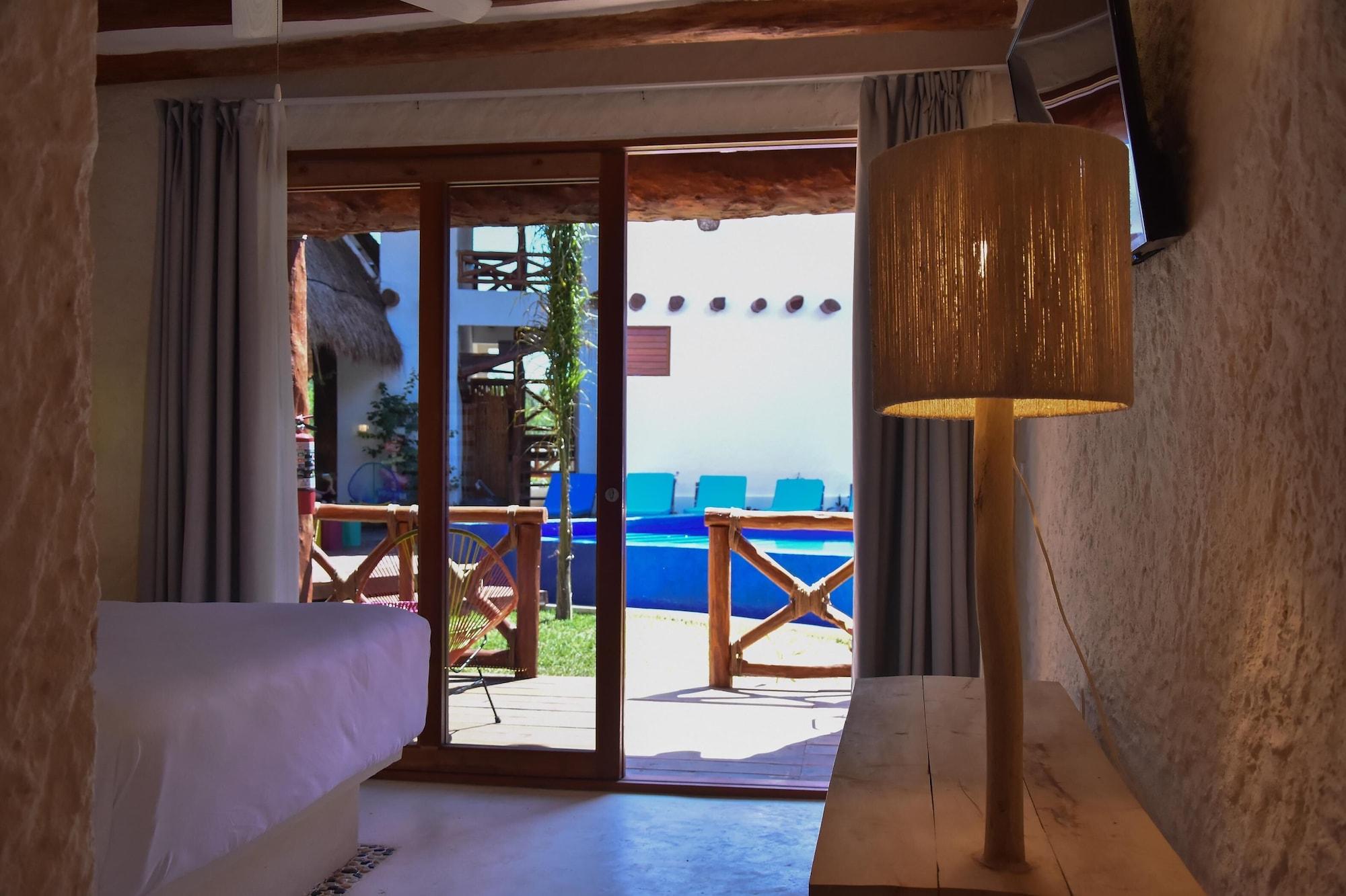 Soho Boutique Holbox - Adults Only Hotel Exterior photo